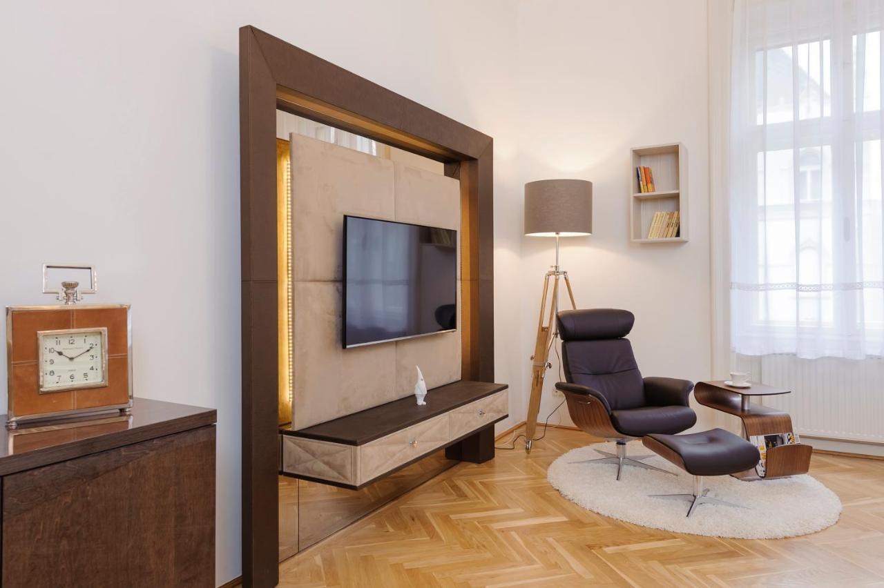 Walking Street Luxurious Huge Apartment Budapest Exteriör bild